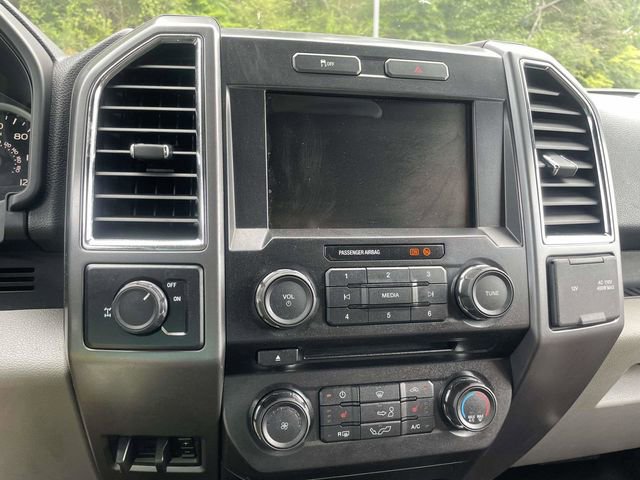Used 2015 Ford F150 XLT w/ Equipment Group 302A Luxury RWD image 25