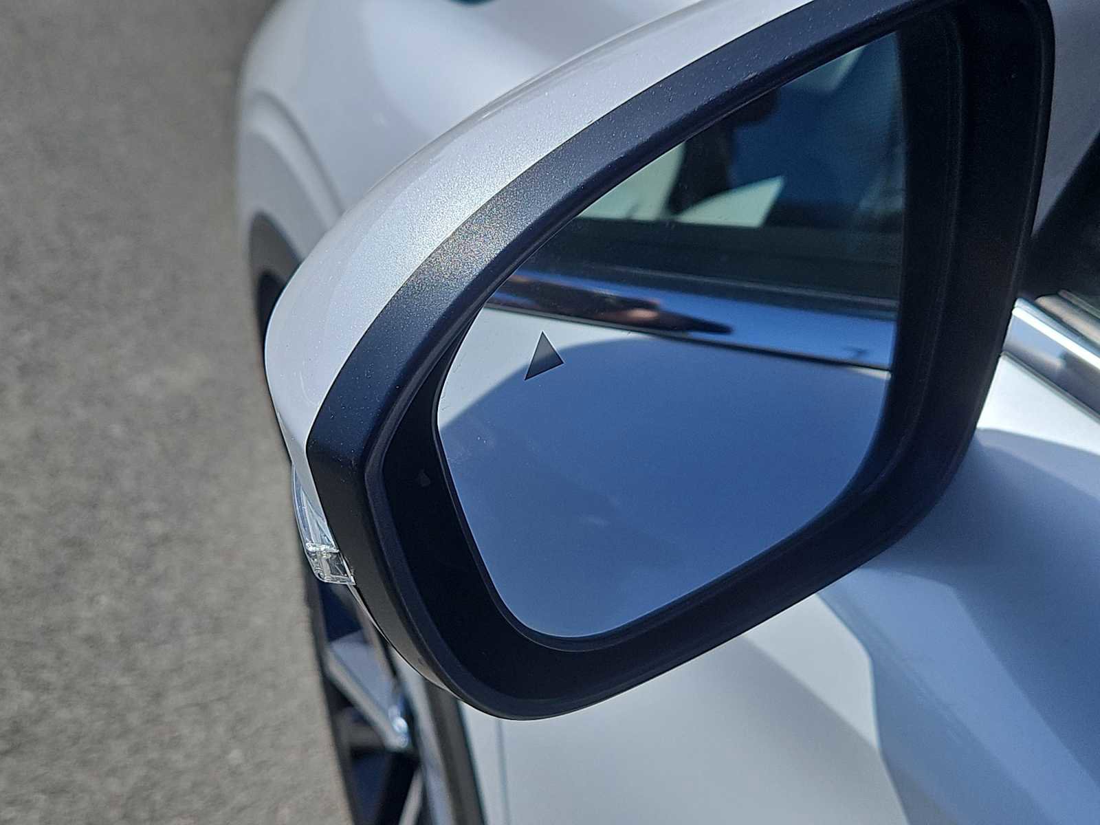 Used 2023 Mitsubishi Outlander SEL 40th Anniversary image 23