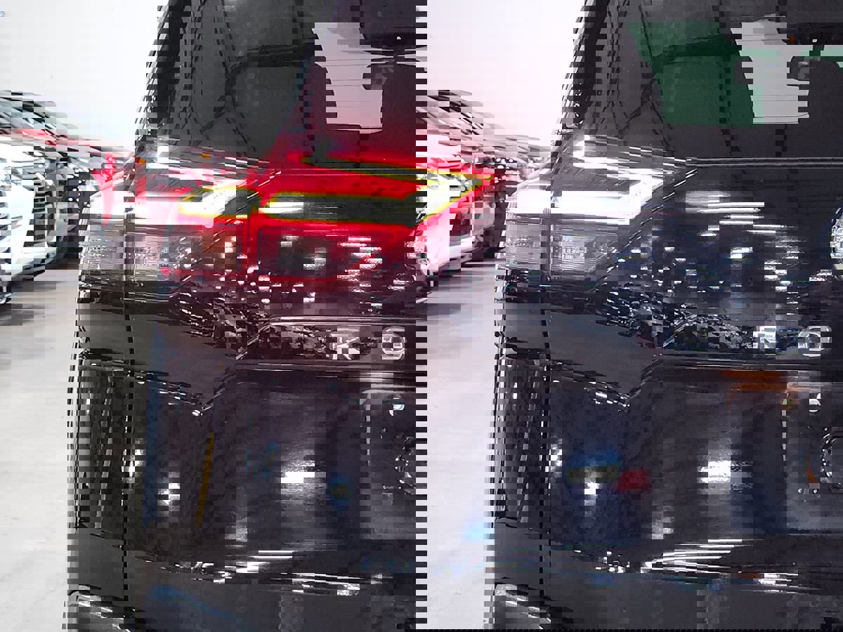 Used 2021 Nissan Rogue SV image 20