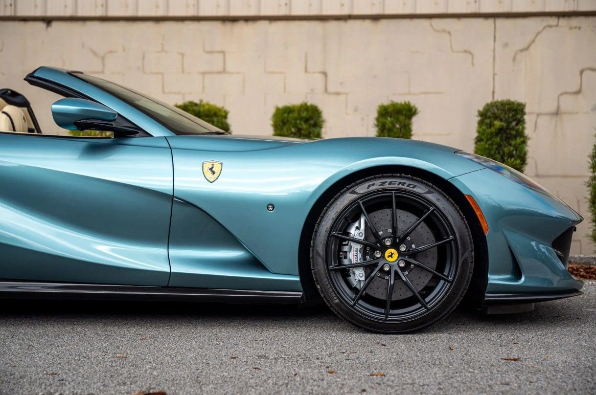 Used 2023 Ferrari 812 GTS RWD image 13