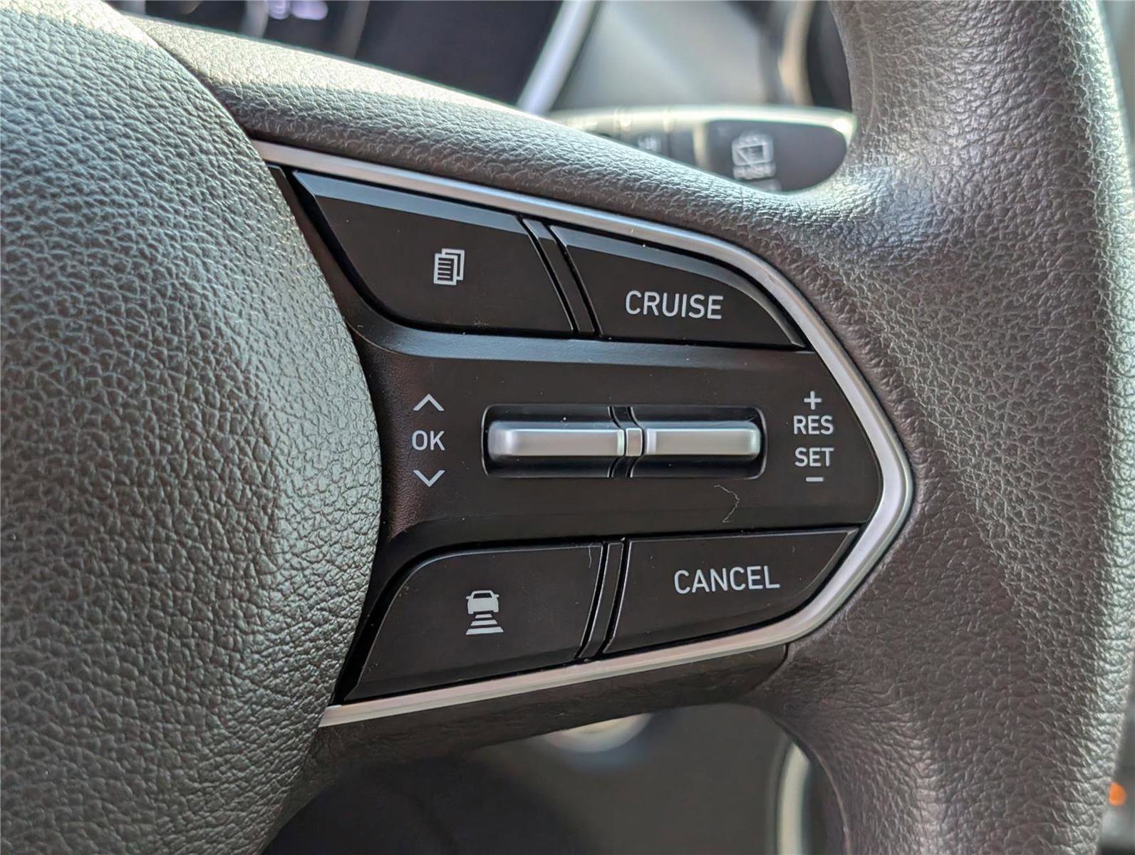 Used 2020 Hyundai Santa Fe SEL image 22