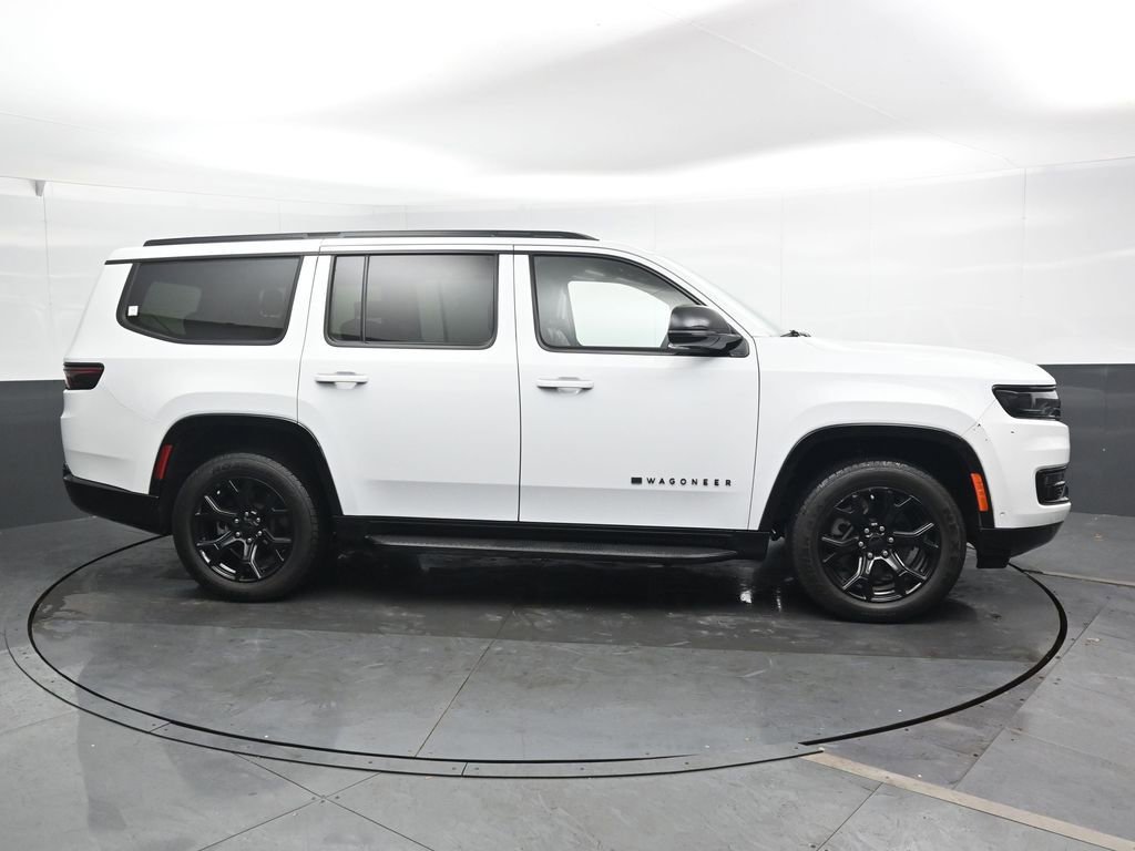 Used 2025 Jeep Wagoneer Series II image 5