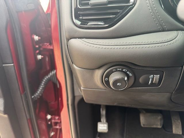 Used 2022 Dodge Durango GT AWD/4WD image 21