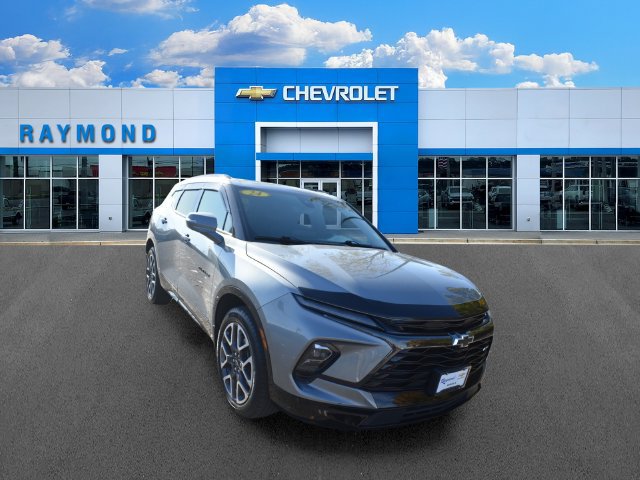 Certified 2024 Chevrolet Blazer RS w/ Driver Confidence II Package AWD/4WD image 9