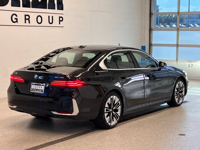 Used 2026 BMW i5 eDrive40 AWD/4WD image 7