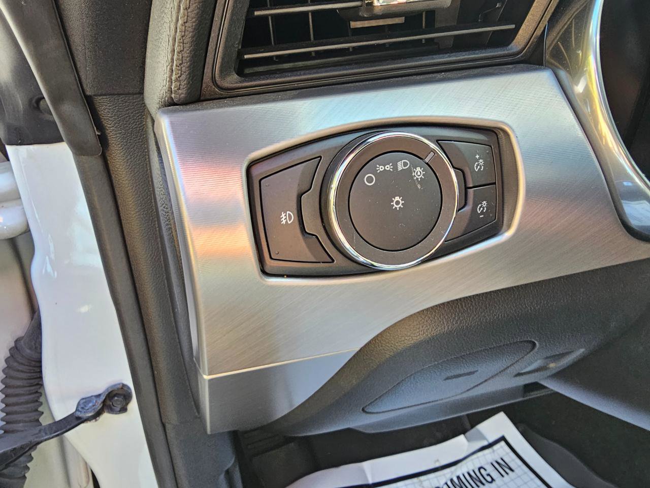 Used 2018 Ford Mustang Premium RWD image 32