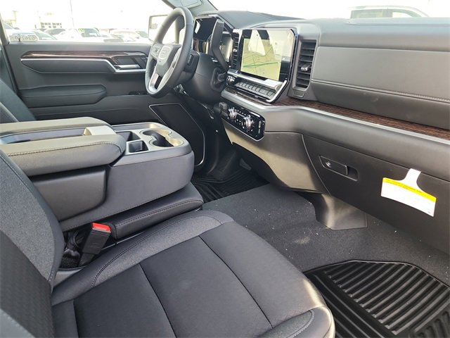 New 2026 GMC Sierra 1500 Elevation image 18