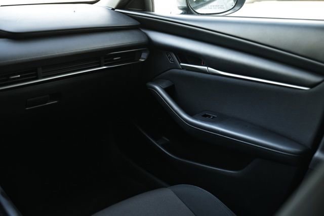 Used 2021 MAZDA MAZDA3 Sedan FWD image 28
