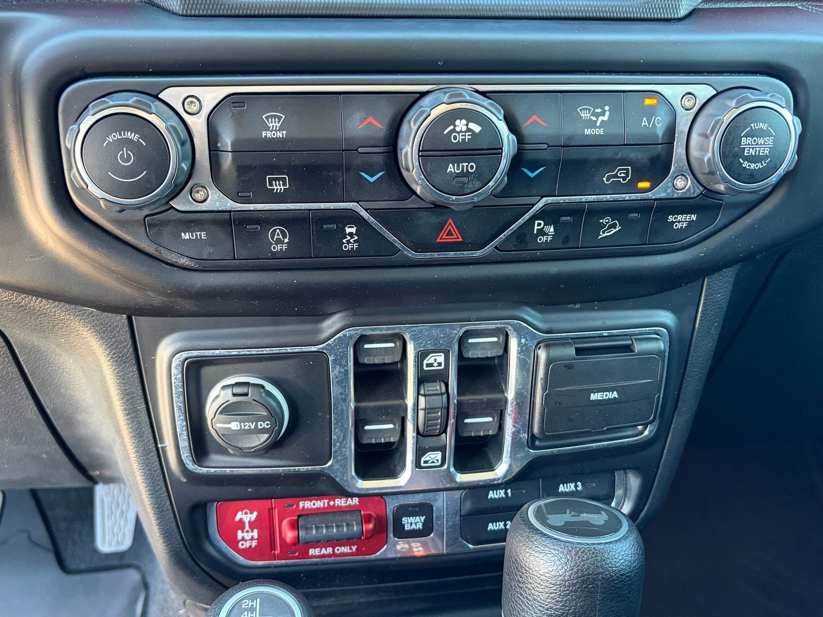 Used 2020 Jeep Wrangler Unlimited Rubicon image 28