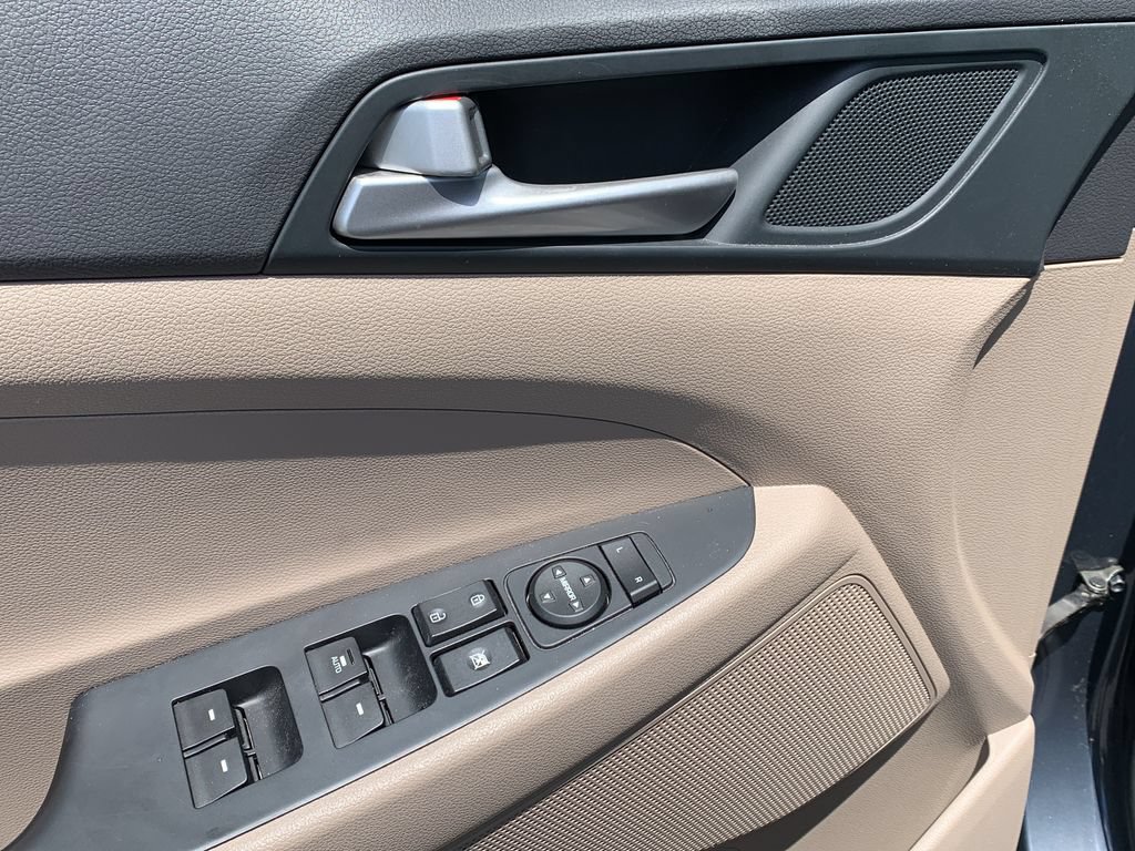 Used 2021 Hyundai Tucson SEL FWD image 12