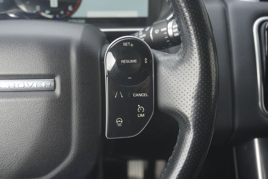 Used 2018 Land Rover Range Rover Sport HSE image 13