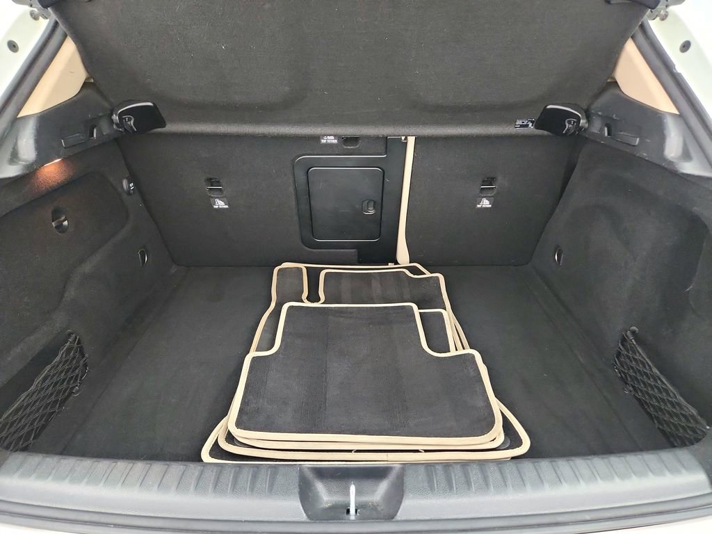 Used 2018 Mercedes-Benz GLA 250 image 27