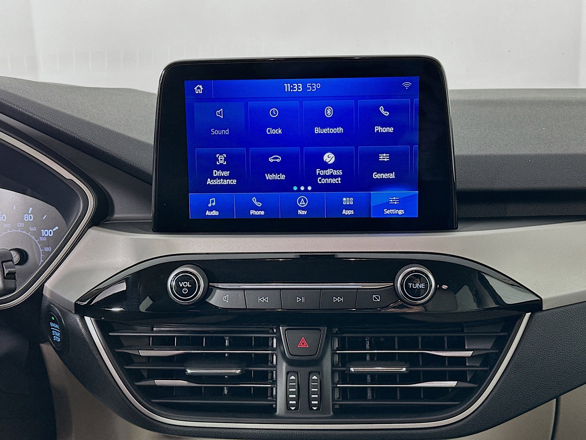 Used 2020 Ford Escape SEL image 15