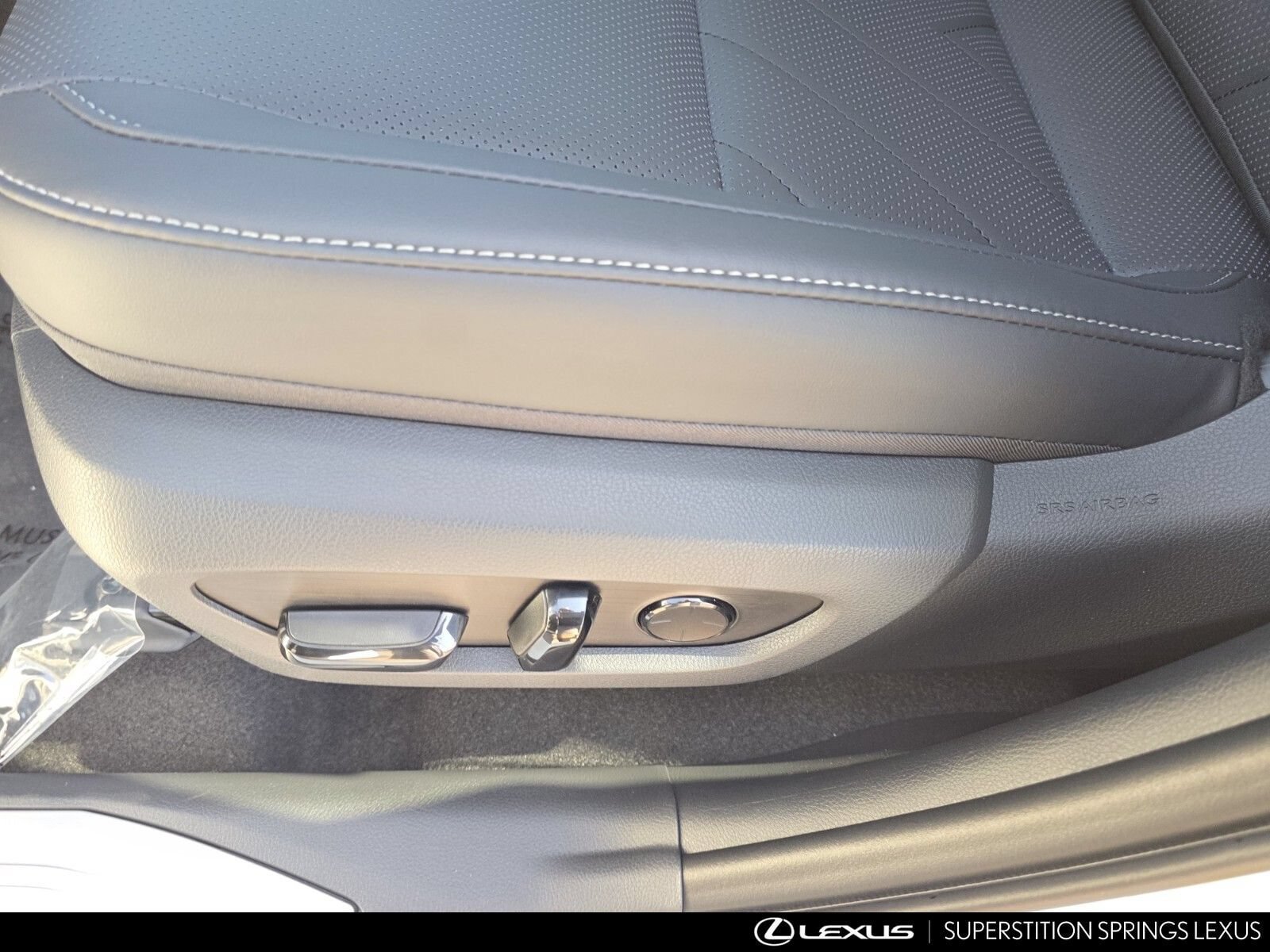 New 2026 Lexus NX 450h+ AWD w/ Luxury Package image 13