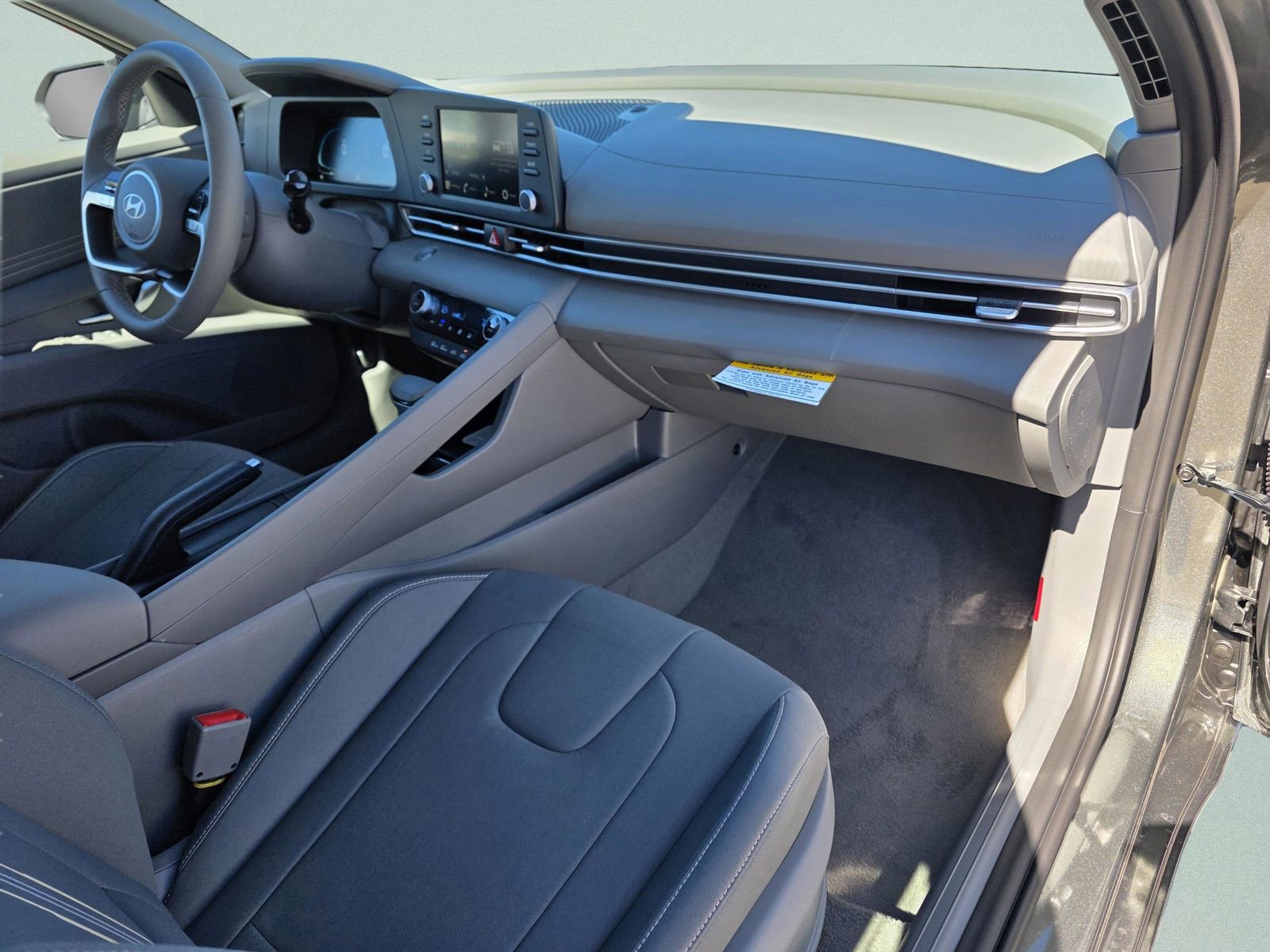 New 2026 Hyundai Elantra Sport image 14