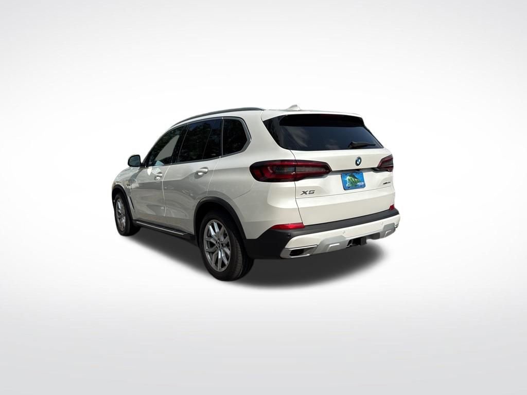 Used 2023 BMW X5 xDrive45e w/ Parking Assistance Package AWD/4WD image 6