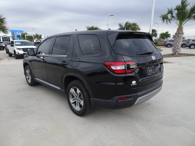 Certified 2025 Honda Pilot EX-L image 6