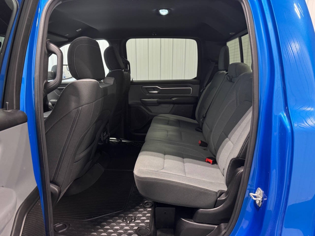 Used 2022 RAM 1500 Big Horn AWD/4WD image 16