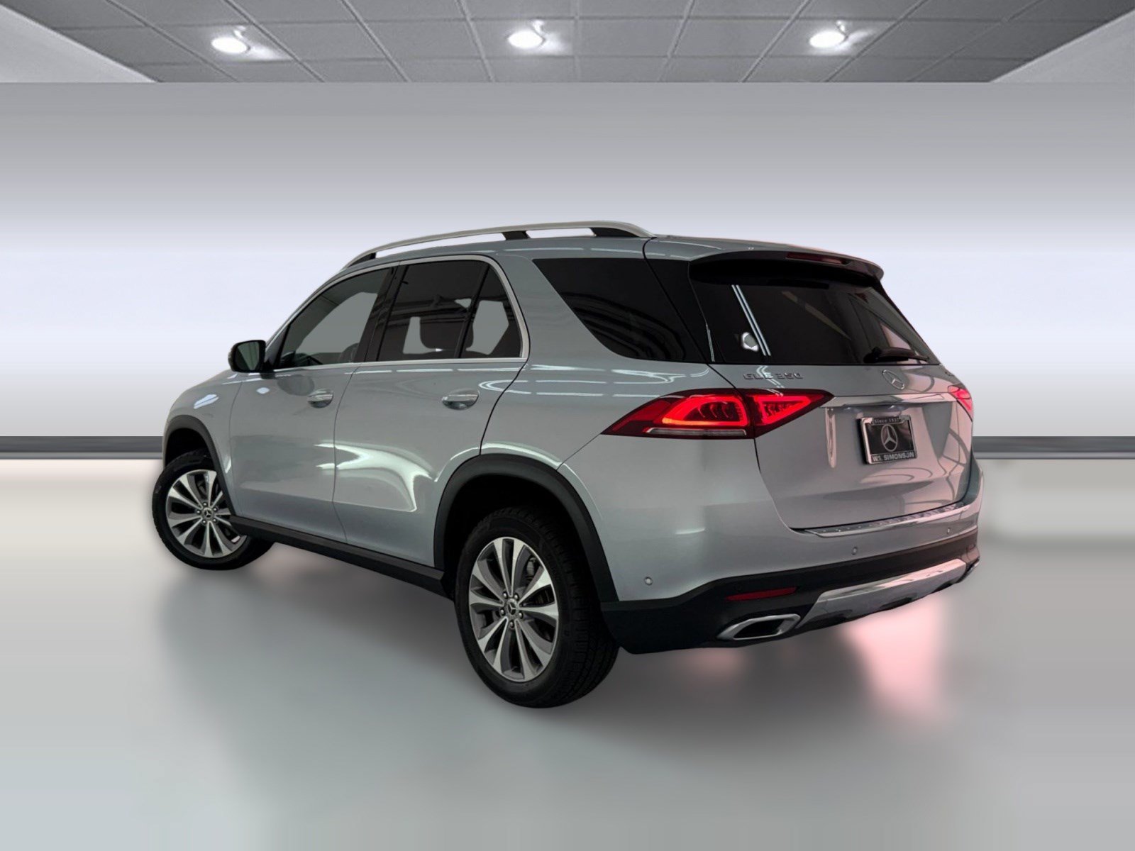 Used 2022 Mercedes-Benz GLE 350 4MATIC image 3
