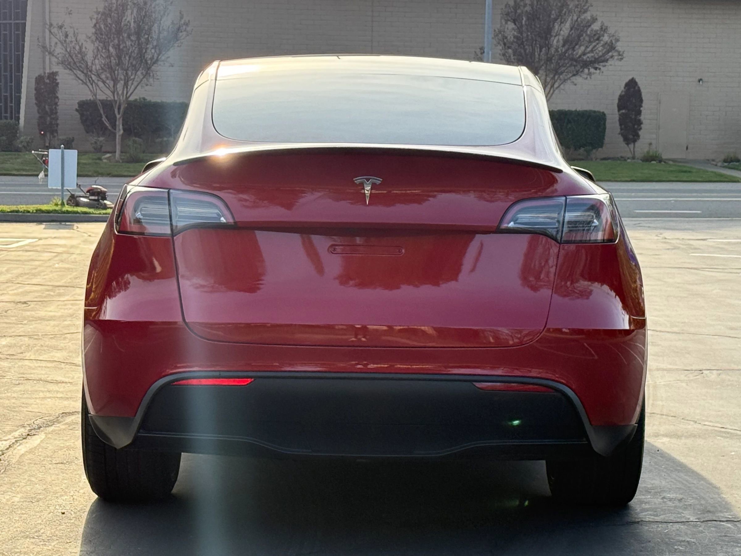 Used 2022 Tesla Model Y Performance image 6