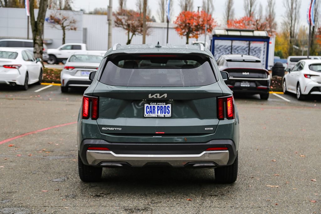 Certified 2026 Kia Sorento EX AWD/4WD image 8