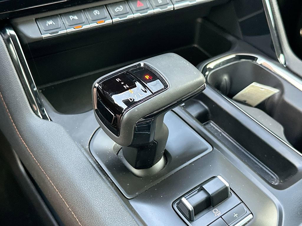 Used 2024 GMC Sierra 1500 AT4 w/ Technology Package image 22