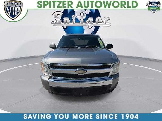 Used 2007 Chevrolet Silverado 1500 LT w/ Towing Package AWD/4WD image 3