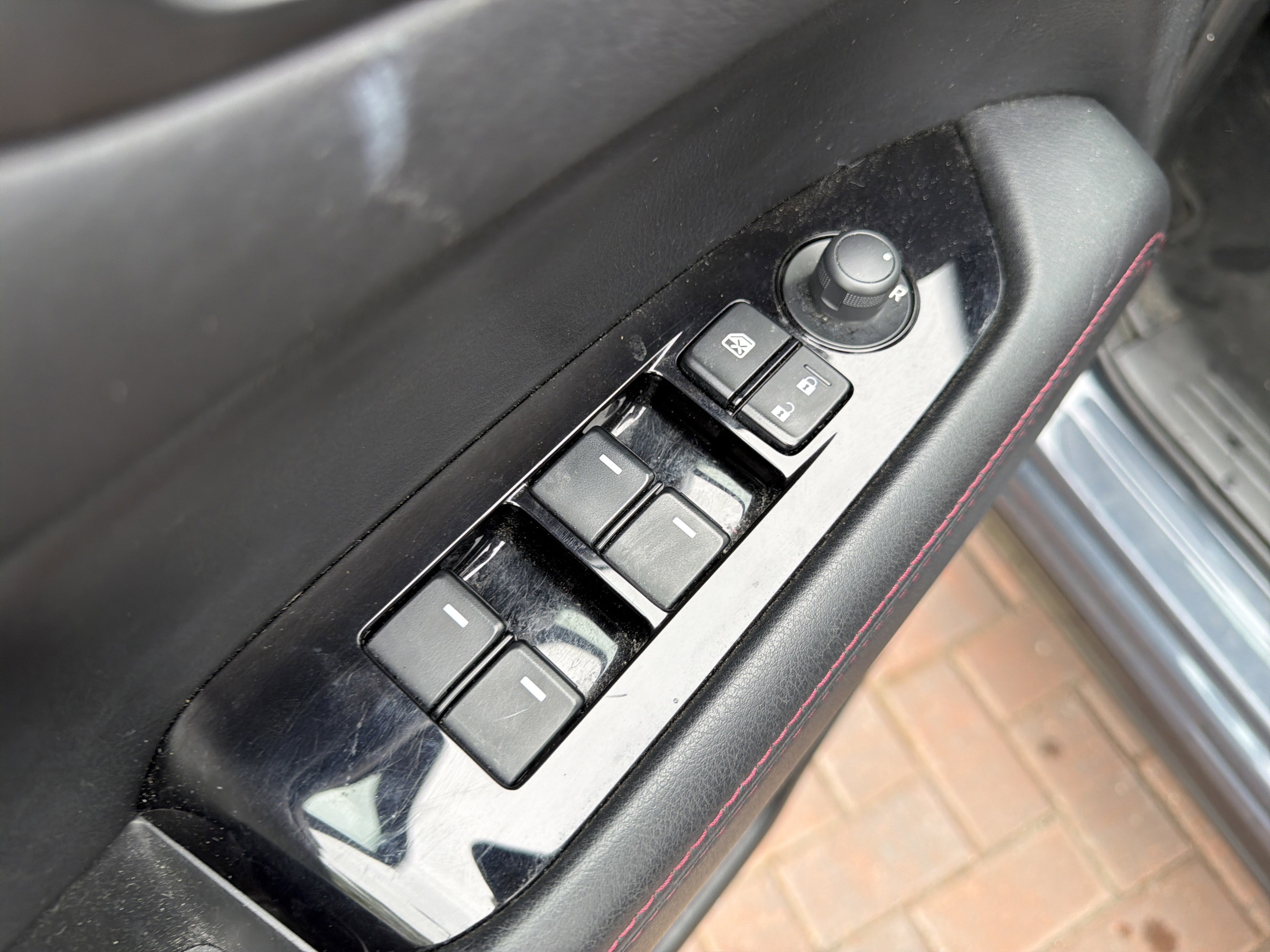 Used 2021 MAZDA CX-5 Carbon Edition FWD image 15