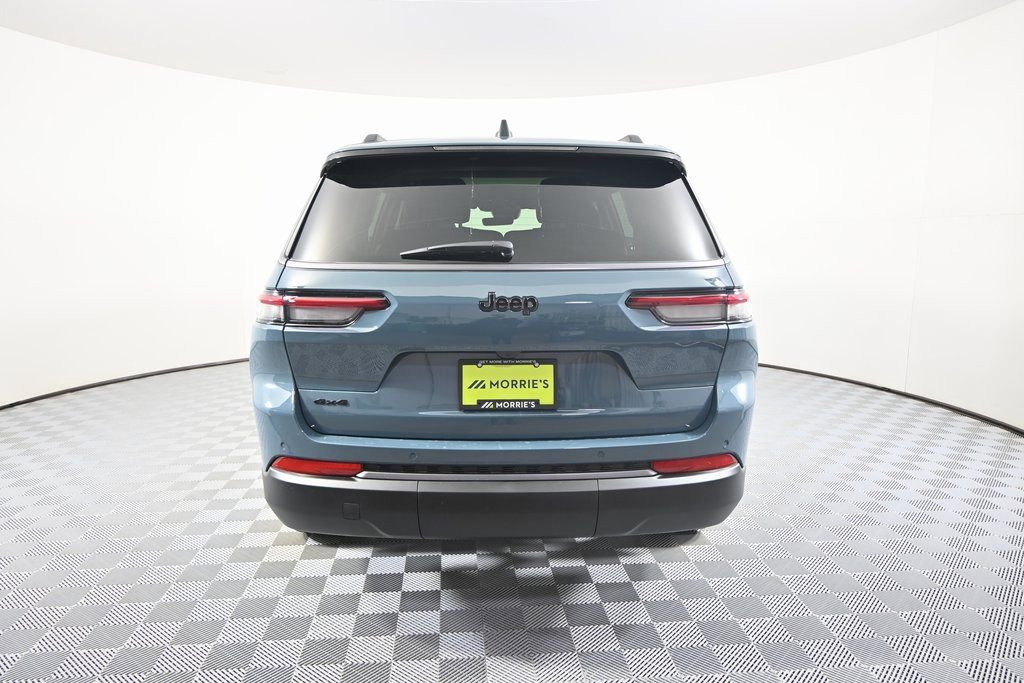 New 2026 Jeep Grand Cherokee L Limited w/ Limited Altitude Package AWD/4WD image 5