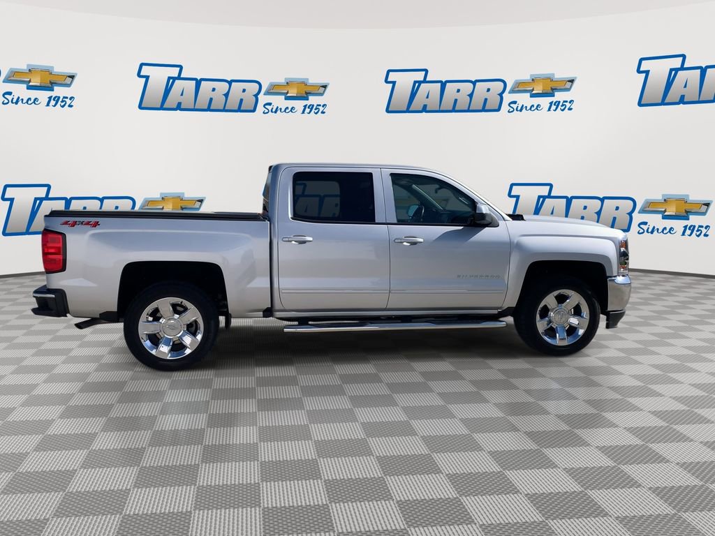 Used 2018 Chevrolet Silverado 1500 LT w/ LT Eassist Package image 9