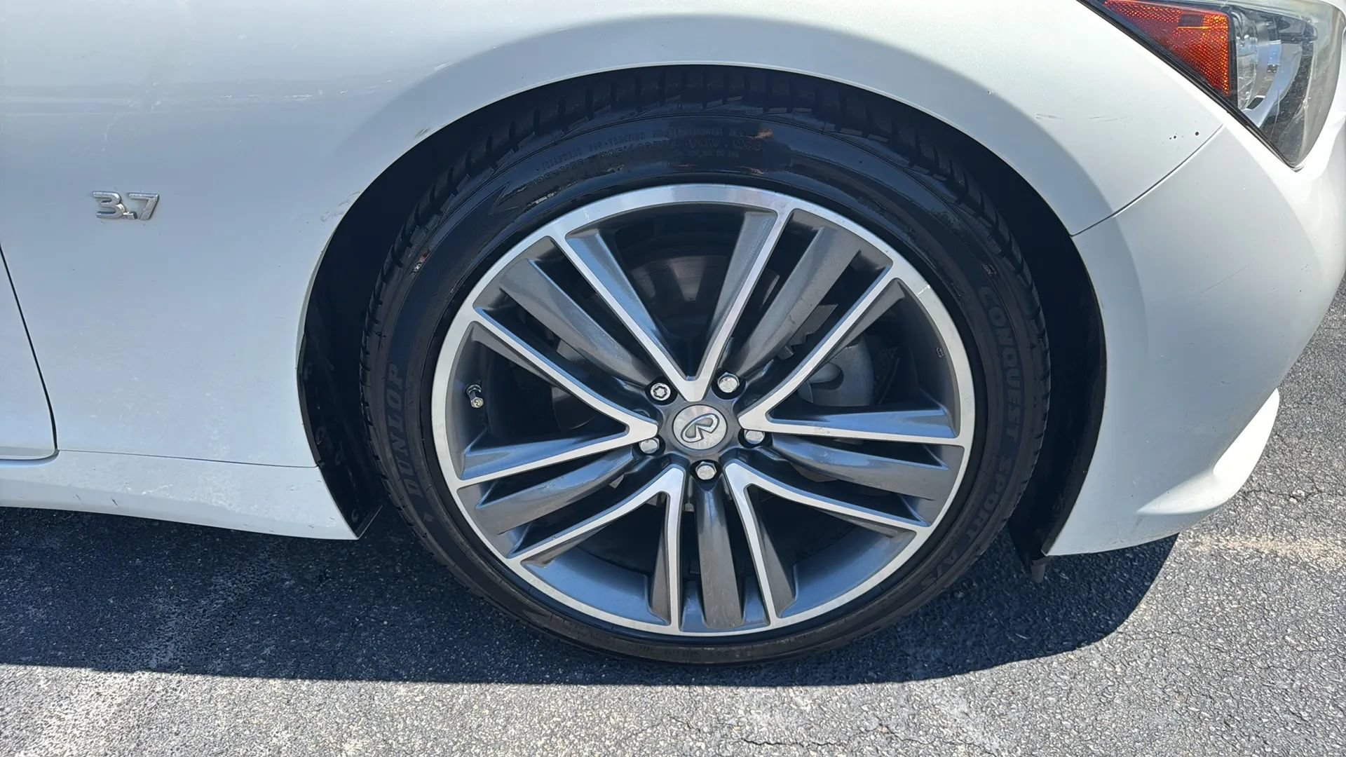 Used 2014 INFINITI Q50 Premium w/ Deluxe Touring Package RWD image 21