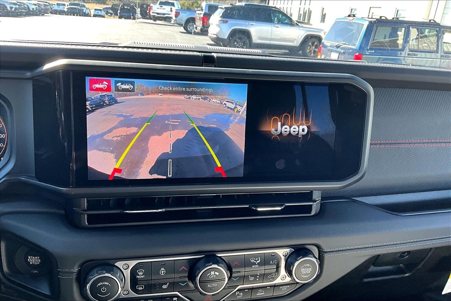 New 2025 Jeep Wrangler Rubicon w/ XTREMEE 35" Tire Package image 19