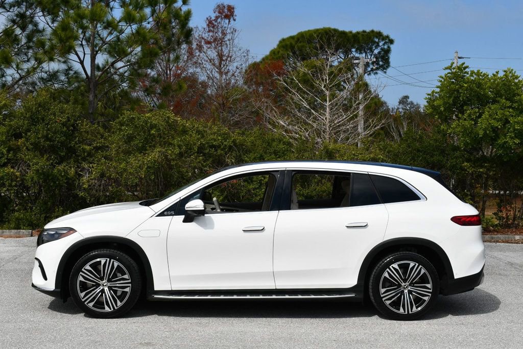 Used 2023 Mercedes-Benz EQS 450+ SUV image 27