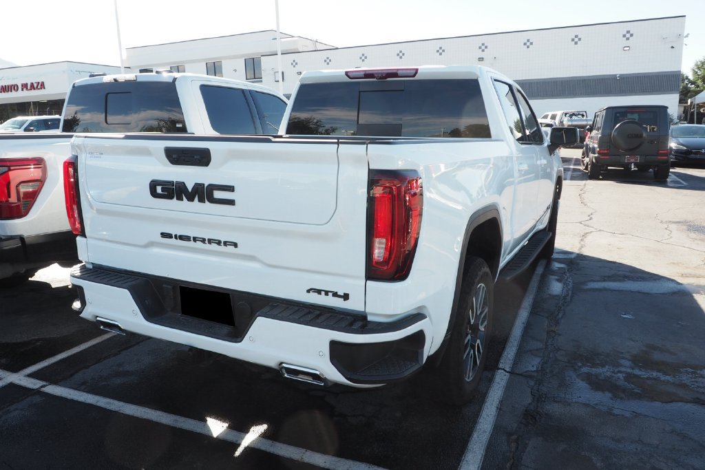 Used 2026 GMC Sierra 1500 AT4 w/ AT4 Premium Package AWD/4WD image 3