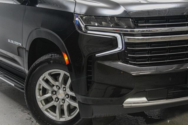 Certified 2024 Chevrolet Suburban LT AWD/4WD image 3