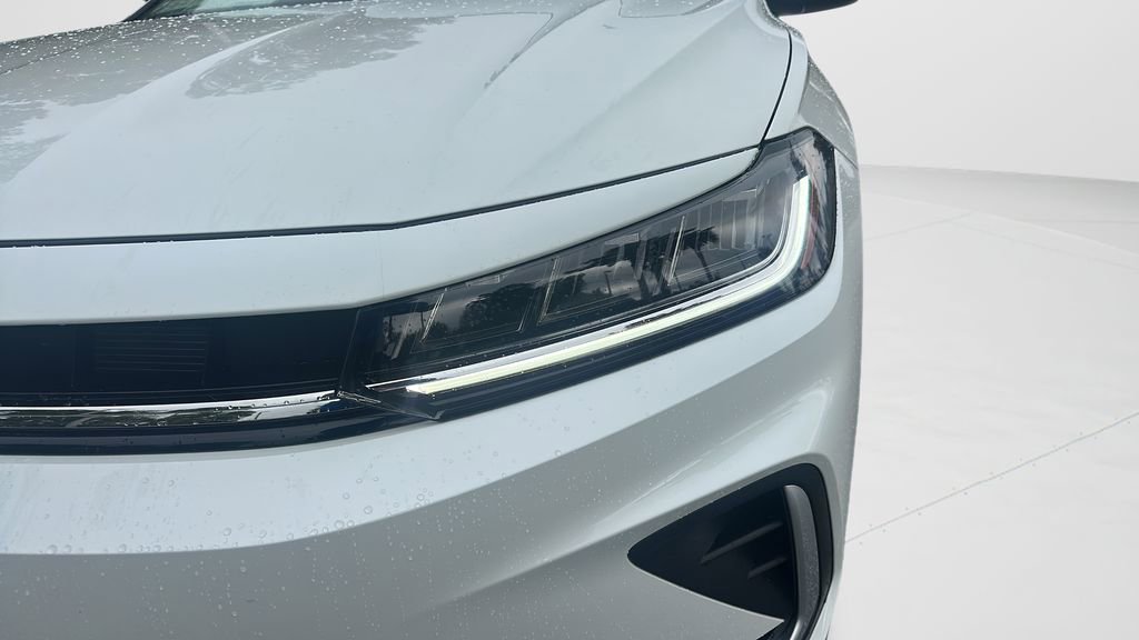 New 2026 Volkswagen Jetta SE image 9