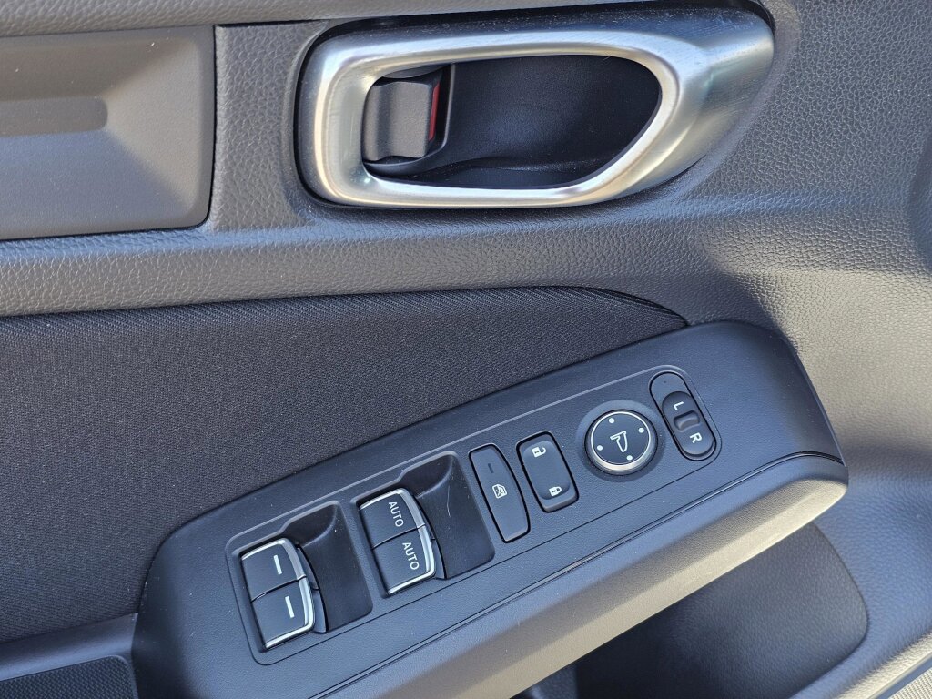 Used 2023 Honda Civic LX image 15