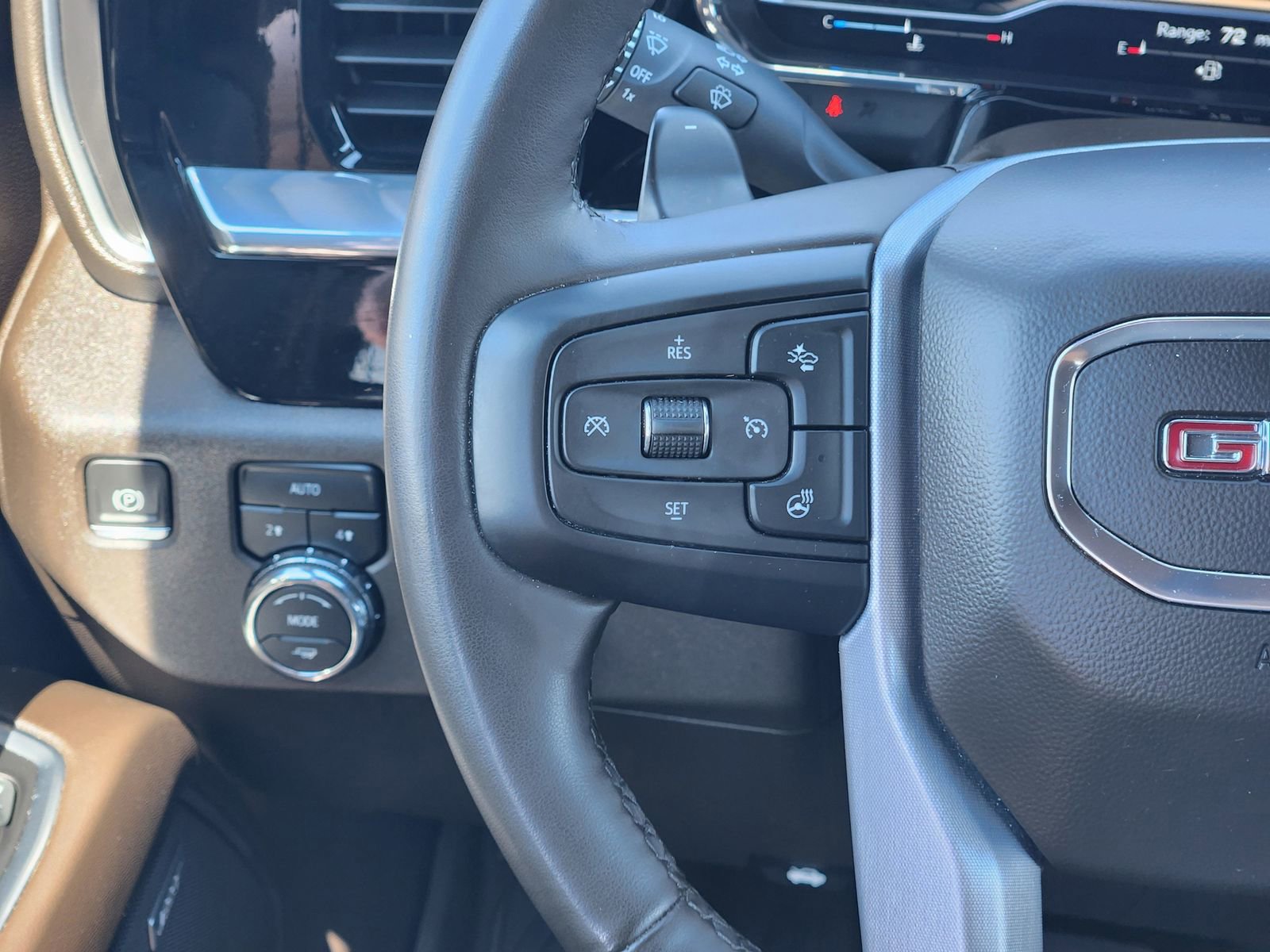 Used 2023 GMC Sierra 1500 SLT image 27