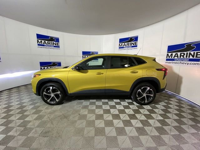 Used 2024 Chevrolet Trax RS w/ Driver Confidence Package image 13