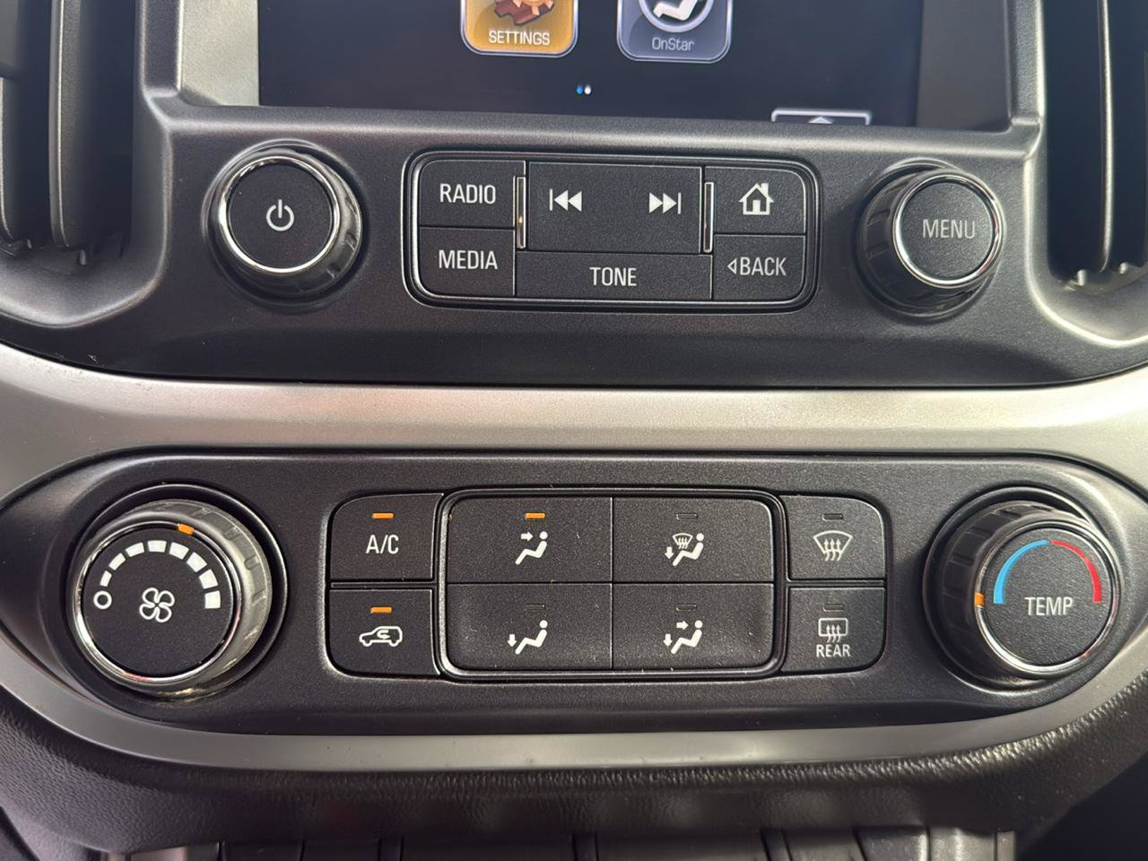 Used 2018 Chevrolet Colorado LT w/ LT Convenience Package AWD/4WD image 20