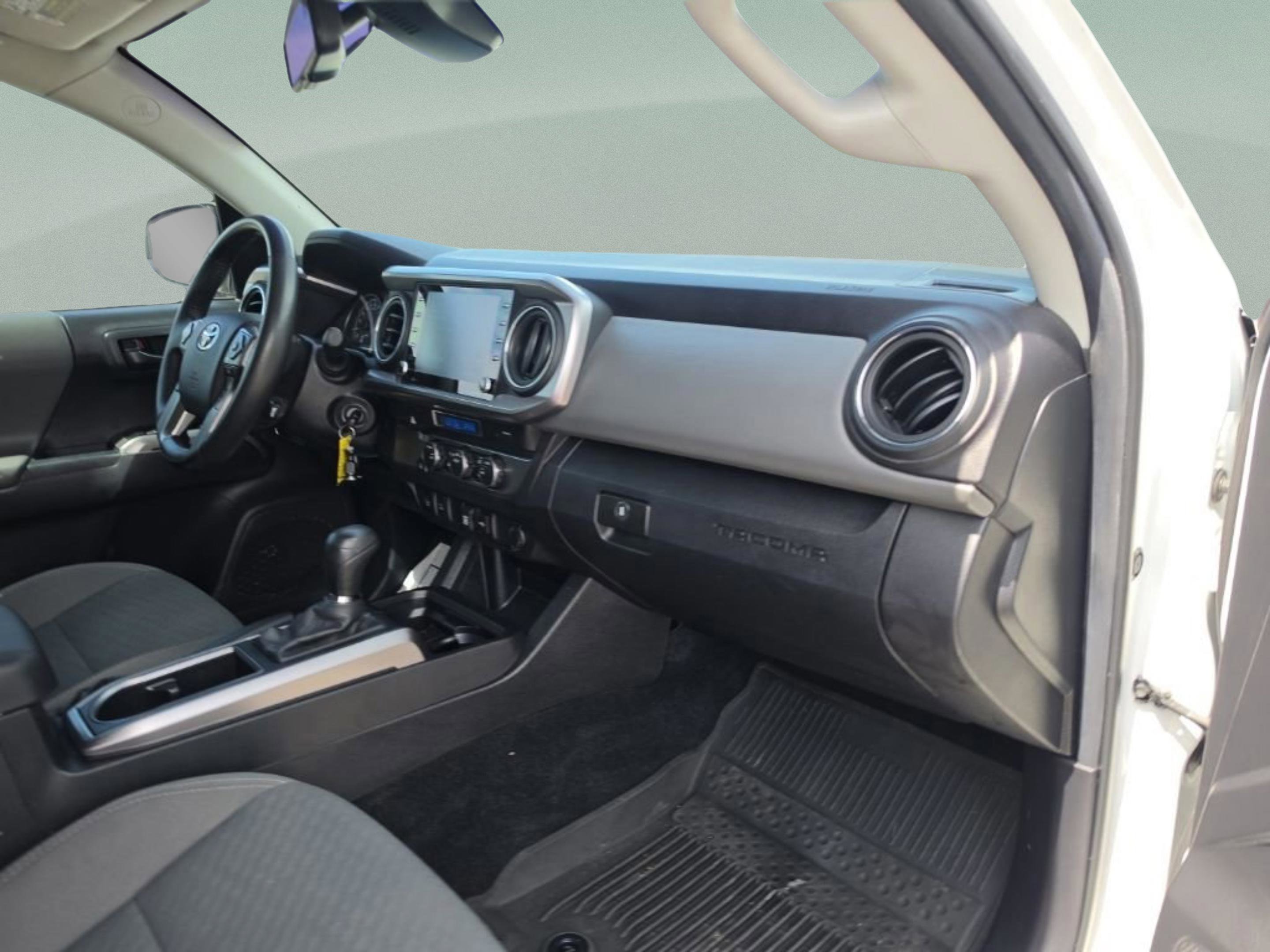 Used 2022 Toyota Tacoma SR5 w/ Technology Package RWD image 28