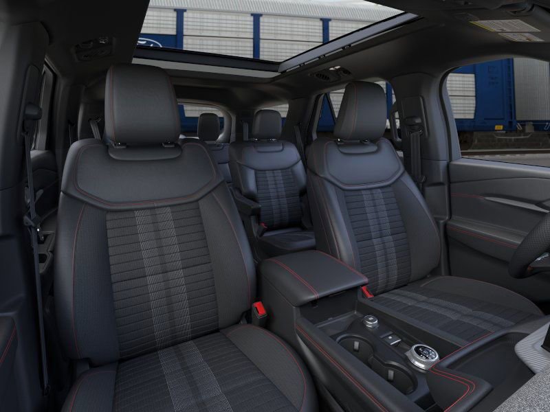 New 2026 Ford Explorer ST-Line w/ ST-Line Street Pack image 17