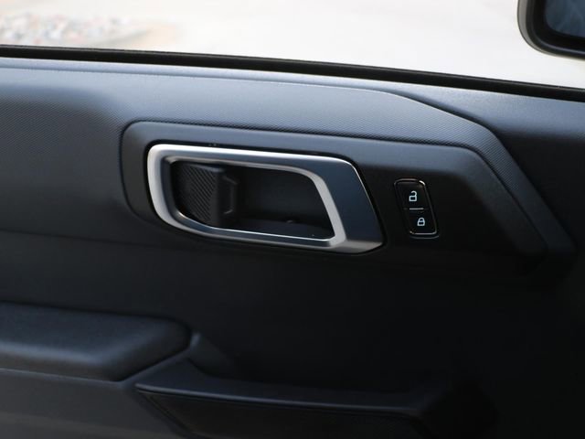 Used 2025 Ford Bronco Big Bend image 18
