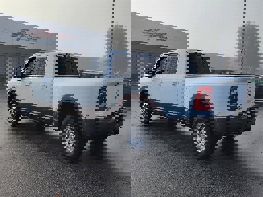 Used 2023 RAM 3500 Limited image 3