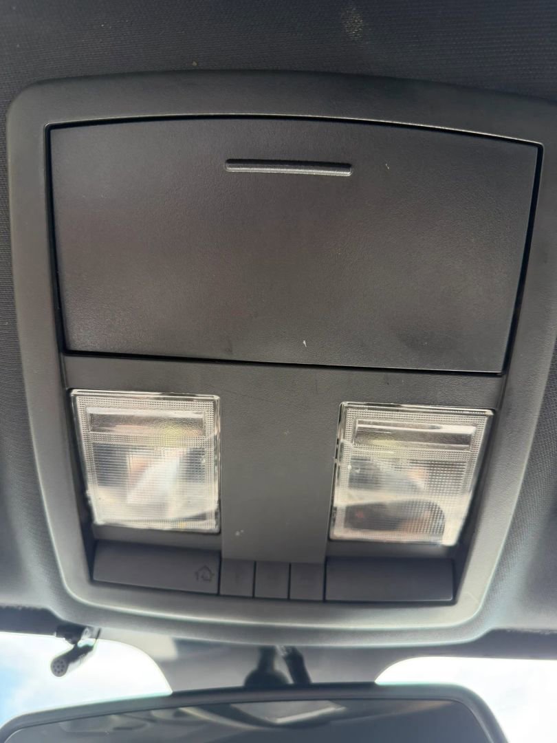 Used 2013 Dodge Challenger R/T Plus image 24