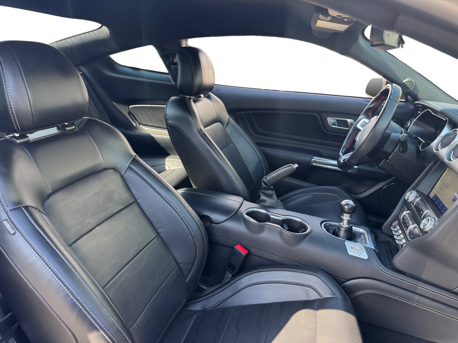 Used 2020 Ford Mustang GT Premium w/ Equipment Group 401A RWD image 15