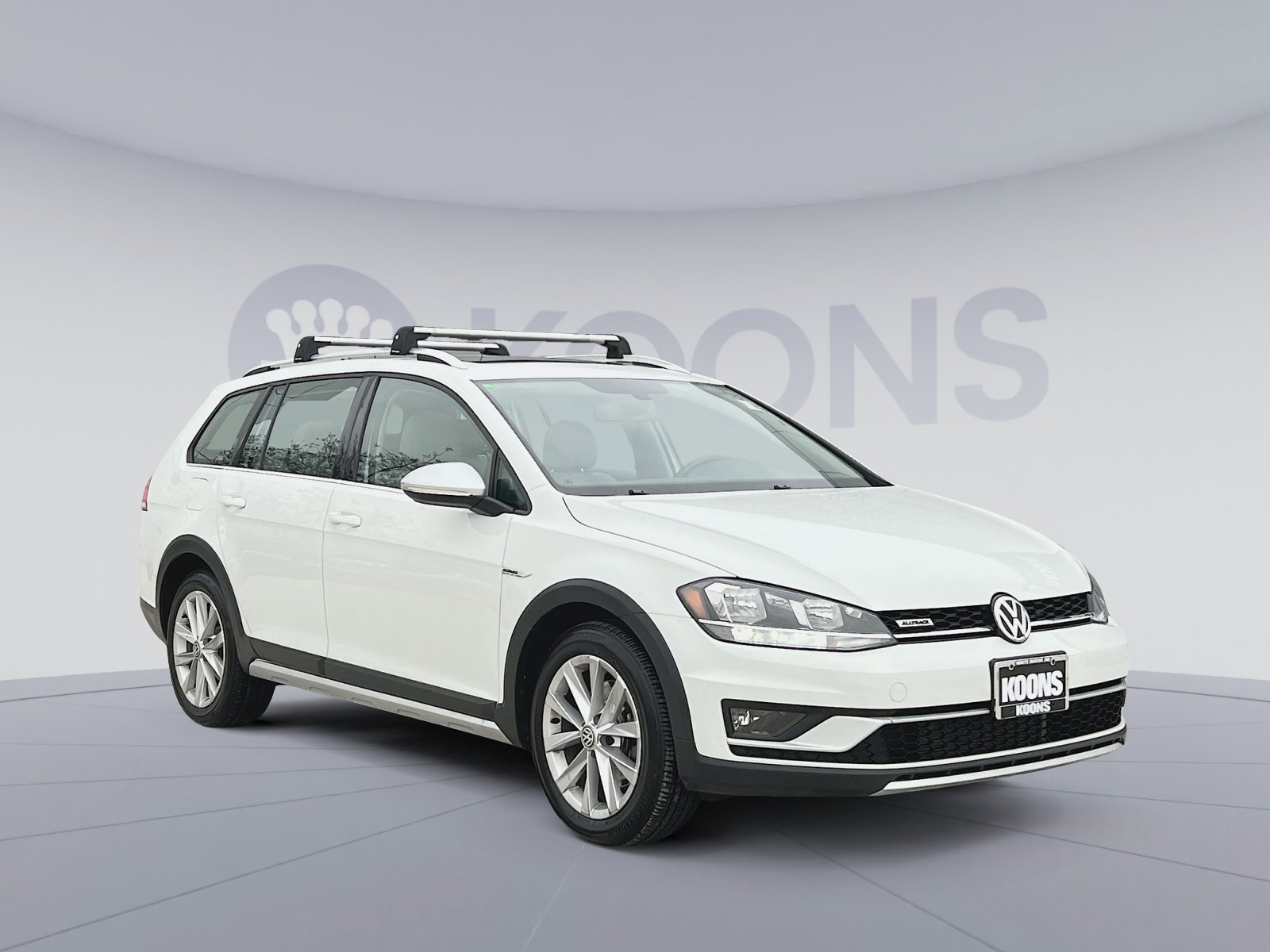 Used 2018 Volkswagen Golf Alltrack SE image 10