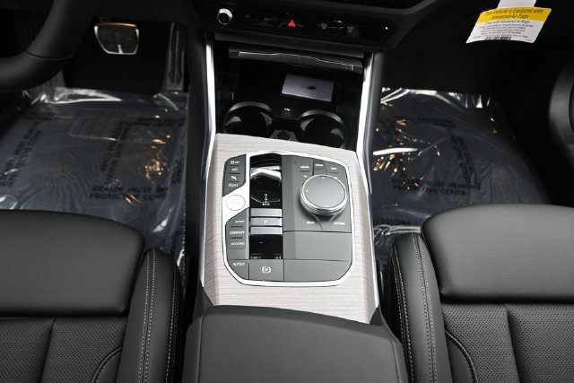New 2026 BMW 330i Sedan w/ M Sport Package RWD image 16