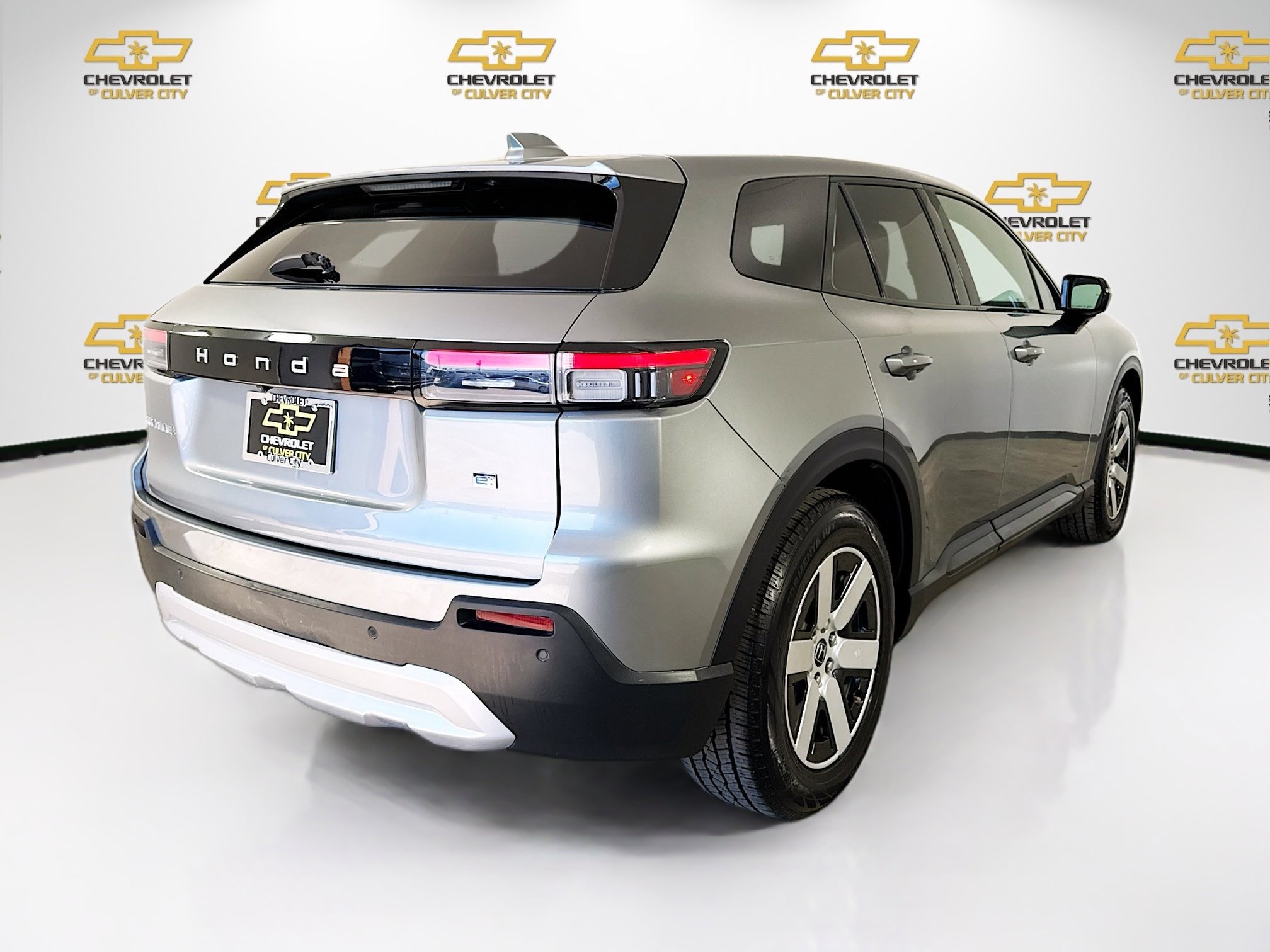 Used 2024 Honda Prologue EX image 7