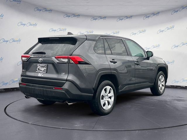 Used 2024 Toyota RAV4 LE image 5